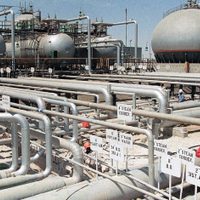 El petróleo vuelve a caer ante el posible aumento de la producción de Arabia Saudita