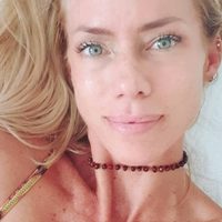"¡Rodeada de flores!" Nicole Neumann encandiló a todos con una picante foto ¿La más bella?