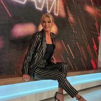 Yanina Latorre deslumbró con un total look crema que reinventa la elegancia minimalista