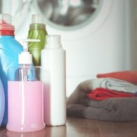 Con 1 bidón vacío de suavizante o detergente: creá este fabuloso canasto para guardar lo que más te guste