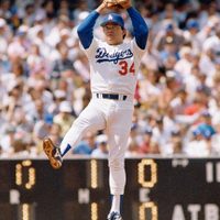 Fernando Valenzuela se enfocará en su salud y su familia pidió privacidad: Dodgers