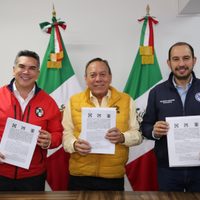 PAN, PRI y PRD registran ante el INE su coalición electoral Fuerza y Corazón X México