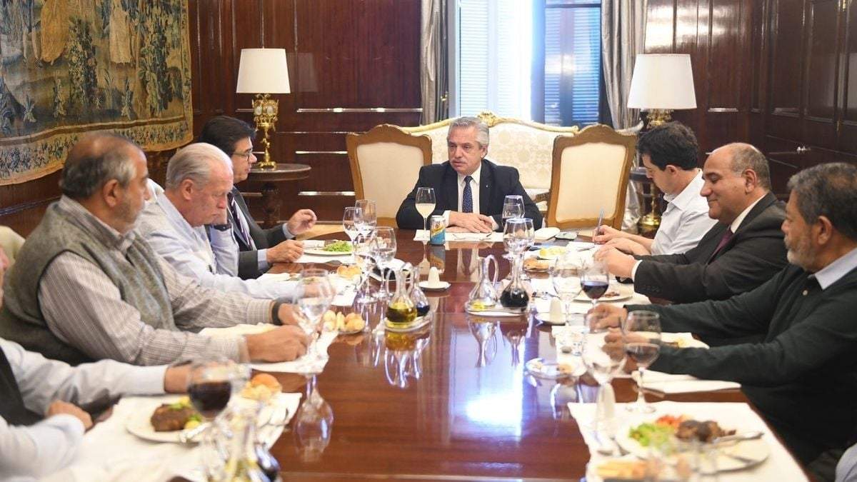 Alberto Fernández y líderes sindicales. Fuente: (Instagram)