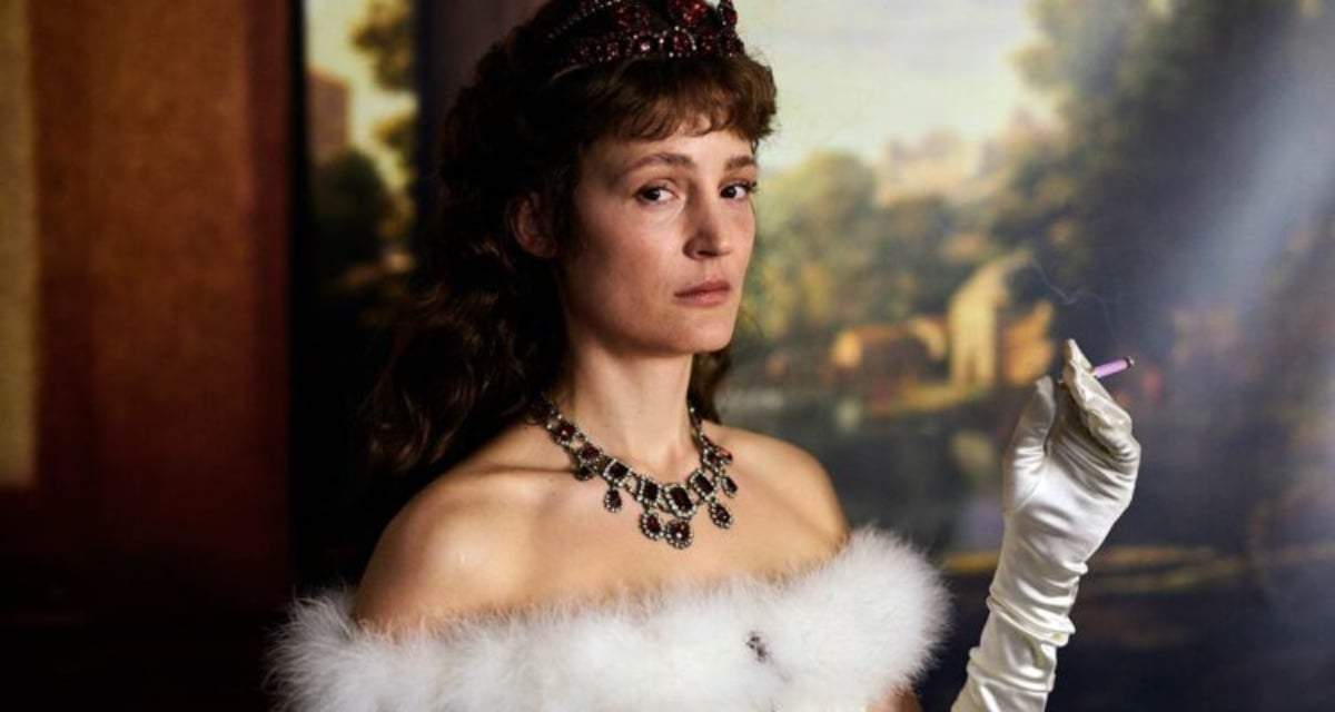 “Corsage: La emperatriz rebelde”