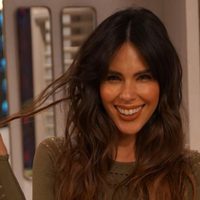 De blanco y arriba de una moto: Barby Franco y una postal que hará derretir a Fernando Burlando