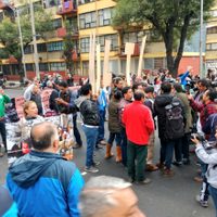 Damnificados del Multifamiliar Tlalpan levantan bloqueo; esperan acuerdo con autoridades