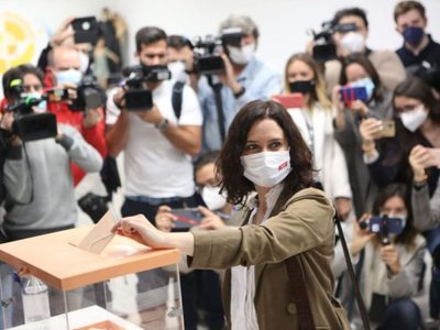 Isabel Díaz Ayuso, del Partido Popular, gana la elección en Madrid