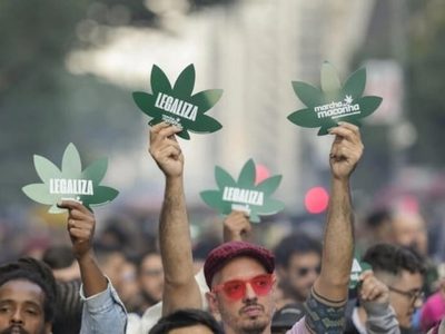 Brasil aprueba por amplia mayoría criminalizar la posesión de cualquier cantidad de droga