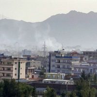 EU lanza un ataque para neutralizar una amenaza "inminente" en el aeropuerto de Kabul