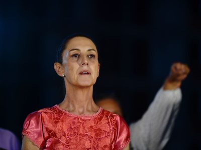 El inicio del proceso interno de Morena dejó sin viaje y premio a Claudia Sheinbaum