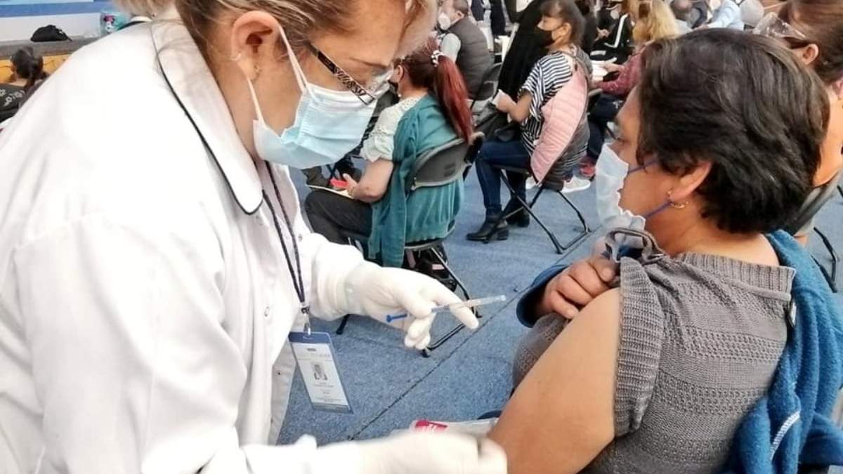 Comirnaty será la vacuna de Pfizer contra covid-19