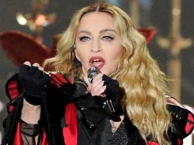 ¿Enfurecida? Madonna continúa manifestándose contra la injusticia y fue contundente