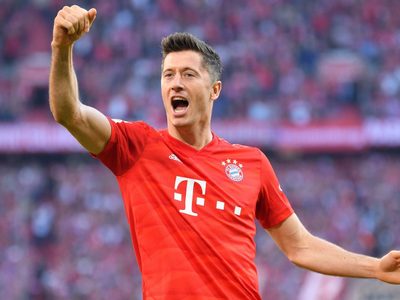 Los mejores delanteros según Lewandowski; ¡sin Messi, CR7, ni Haaland!