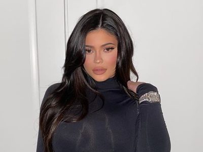 ¿Demasiado? La fiesta de lujo que organizó Kylie Jenner por el cumpleaños de su hija ¡Asombrosa!