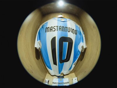 Quién usará la 10 en la Selección en ausencia de Messi