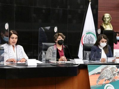 En comparecencia, Delfina Gómez respalda a la UNAM, defiende su calidad moral y resbala en geografía
