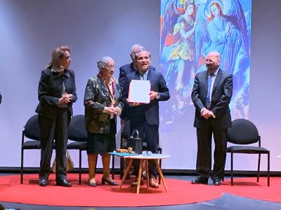 Otorgan el Premio Federico Sescosse a Elisa Vargaslugo