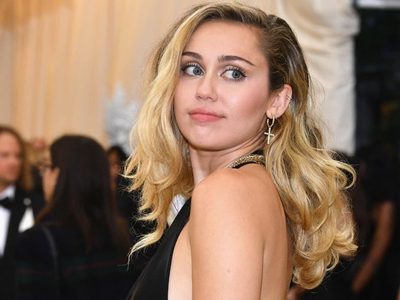 ¡Qué terrible! Miley Cyrus sufre un ataque de pánico en plena cuarentena