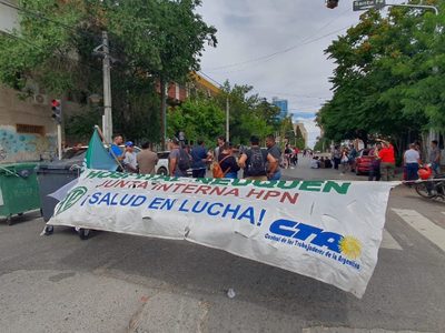 Paro por 24 horas en el Hospital Castro Rendón