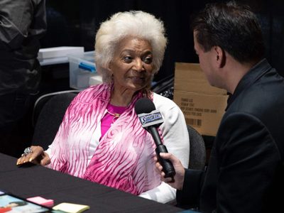 Muere la actriz estadunidense Michelle Nichols, la teniente Uhura en la serie Star Trek