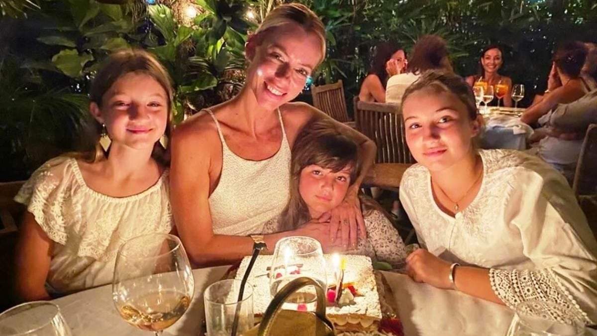 Nicole Neumann, Allegra, Sienna e Indiana Cubero. Fuente: (Instagram)