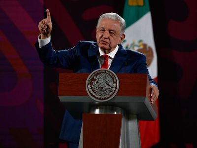 AMLO entrega 45 mil 476 hectáreas al Pueblo Yaqui
