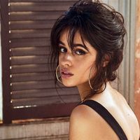 Tras los rumores de separación, Camila Cabello sorprende a todos con un extraño detalle