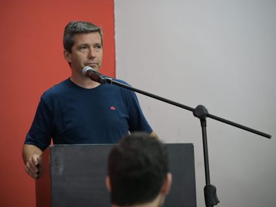Andrés Lombardi: "El radicalismo nacional debe discutir un programa"