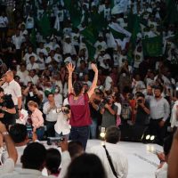 En Tapachula, Sheinbaum llama a impedir regresiones o vueltas a la derecha