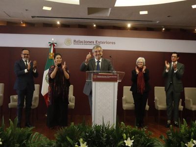 De la Fuente fija como prioridad la defensa de connacionales en el extranjero