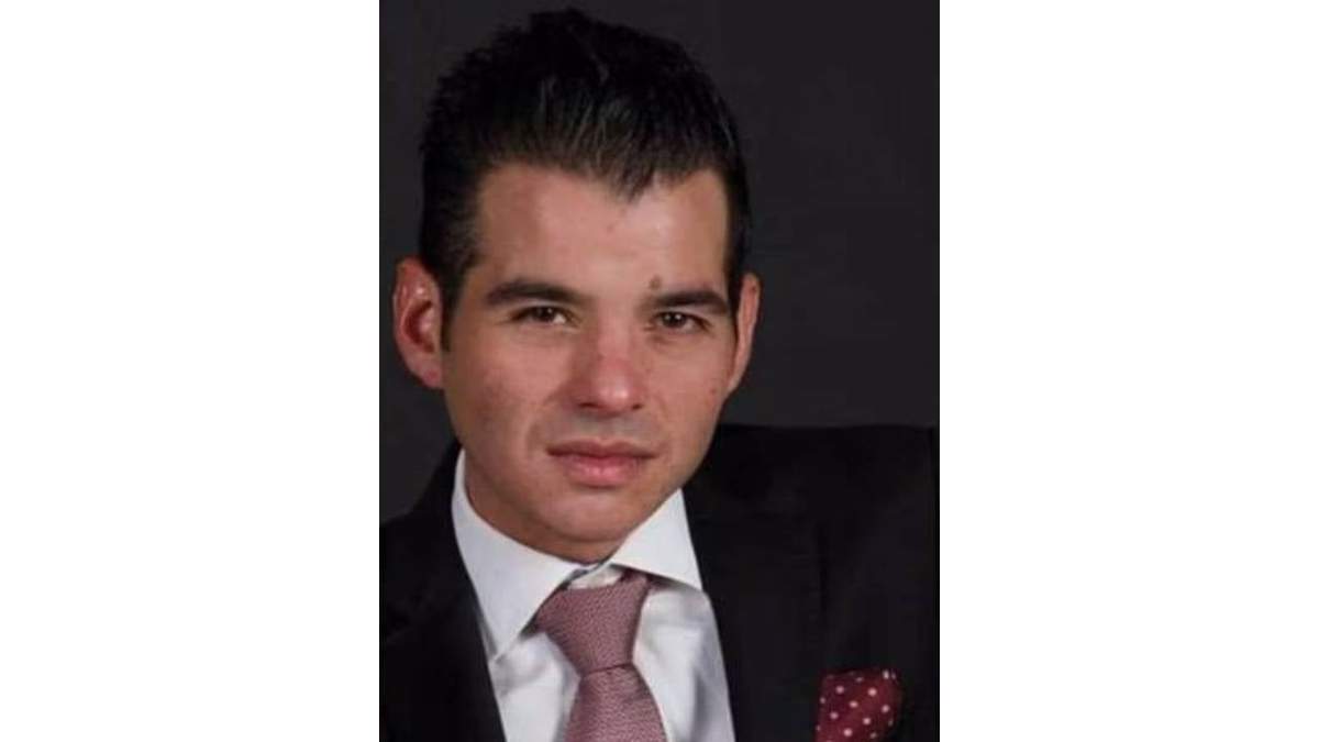 El jefe de la Oficina Ejecutiva del Gobernador, Miguel Flores Serna