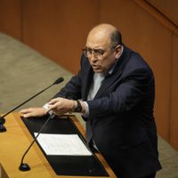 Moreira solicita a Laura Itzel Castillo declarar constitucionalidad de la reforma a salarios mínimos