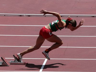 Paola Morán avanza a la semifinal de los 400 metros en París 2024