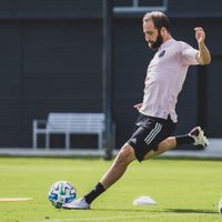 Oficial: Gonzalo Higuaín es nuevo jugador del Inter Miami