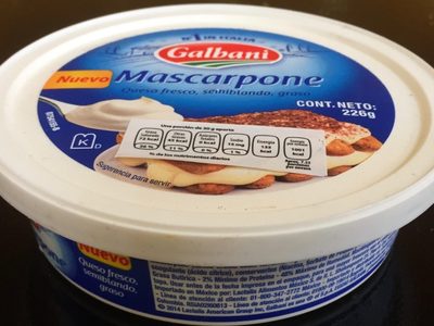 No tires el envase de queso crema vacío: creá este maravilloso porta delineador y brochas de maquillaje