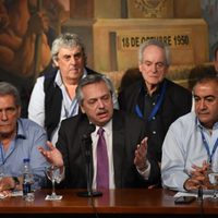 La CGT entre la espada y la pared: internas en la central obrera por los recortes del Gobierno