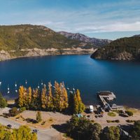 Jornada ambiental en el Lácar: todas las manos, todas