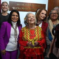 Senado nombra sala de comparecencias “Elena Poniatowska Amor” en honor a la célebre escritora