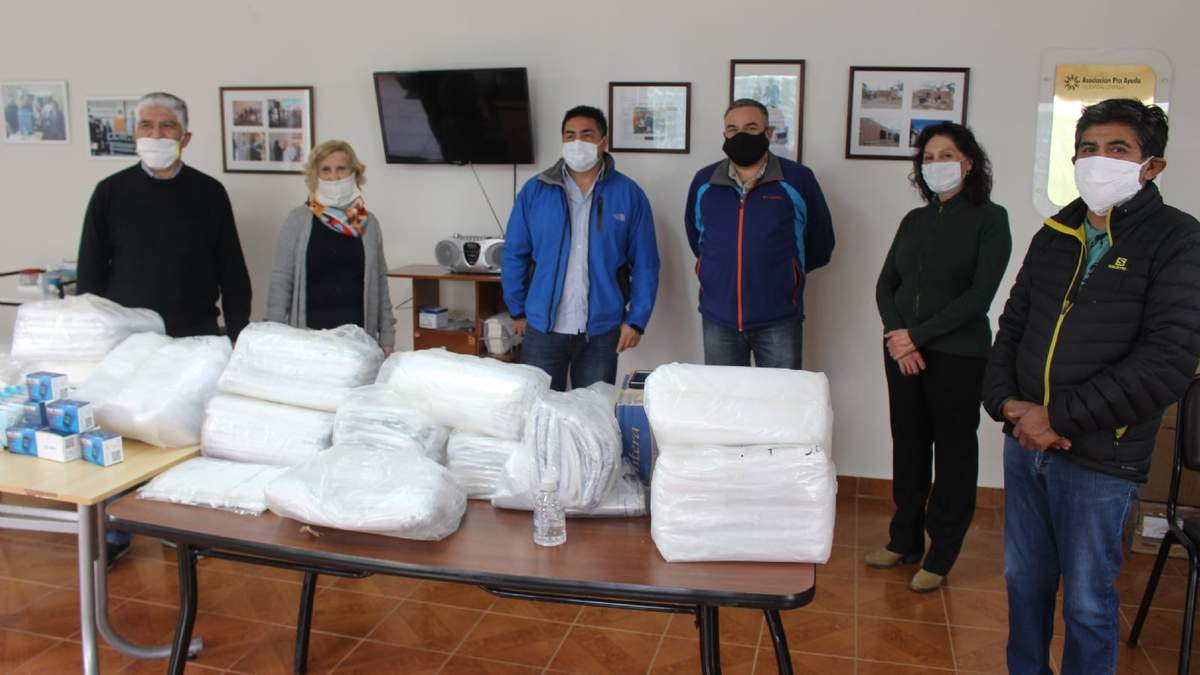 Entrega de insumos y elementos destinados al Hospital Zapala. Fuente: (Twitter)