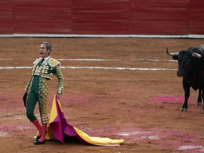 Brugada busca prohibir las corridas de toros con violencia; estas son las nuevas reglas (Video)