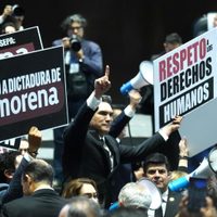 PRI intenta reventar la sesión del Congreso; Alito acusa a Morena de ser un cártel (Video)