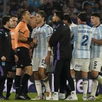 Nicolás Lamolina explicó la polémica jugada en el triunfo de Barracas Central ante Racing