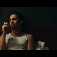 'Luciérnagas”, película sobre la soledad y la melancolía de un exiliado