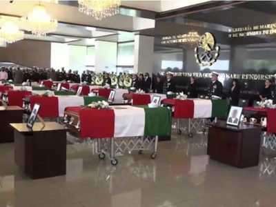 En la Armada, rinden homenaje a los 14 marinos muertos luego de la captura de Caro Quintero (Video)