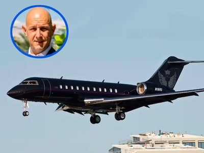 Se conocieron imágenes del empresario Leonardo Scattudice ingresando al país sin pasar por los cheques de Aduana