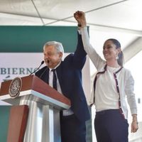 "¡No estás sola!", dice AMLO a Sheinbaum durante evento en la GAM