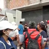 Detienen a un grupo de personas que repartía láminas y despensas a nombre del PRI en Ecatepec