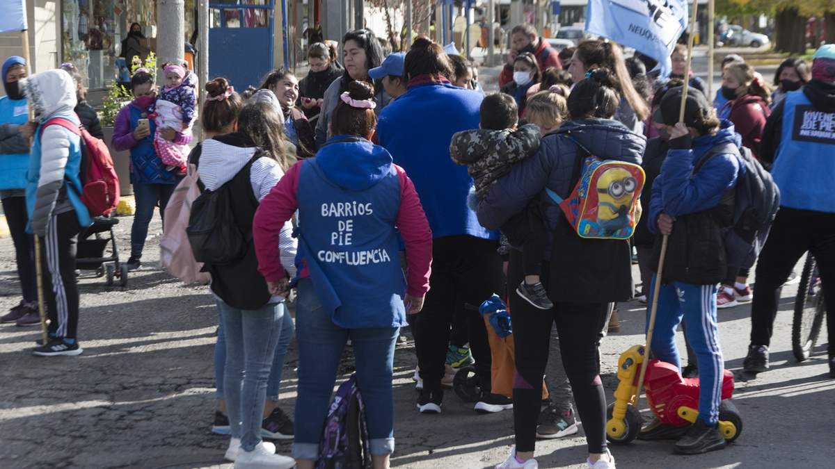Barrios de Pie se movilizó en el centro de Neuquén. Fuente: Javier Manzano