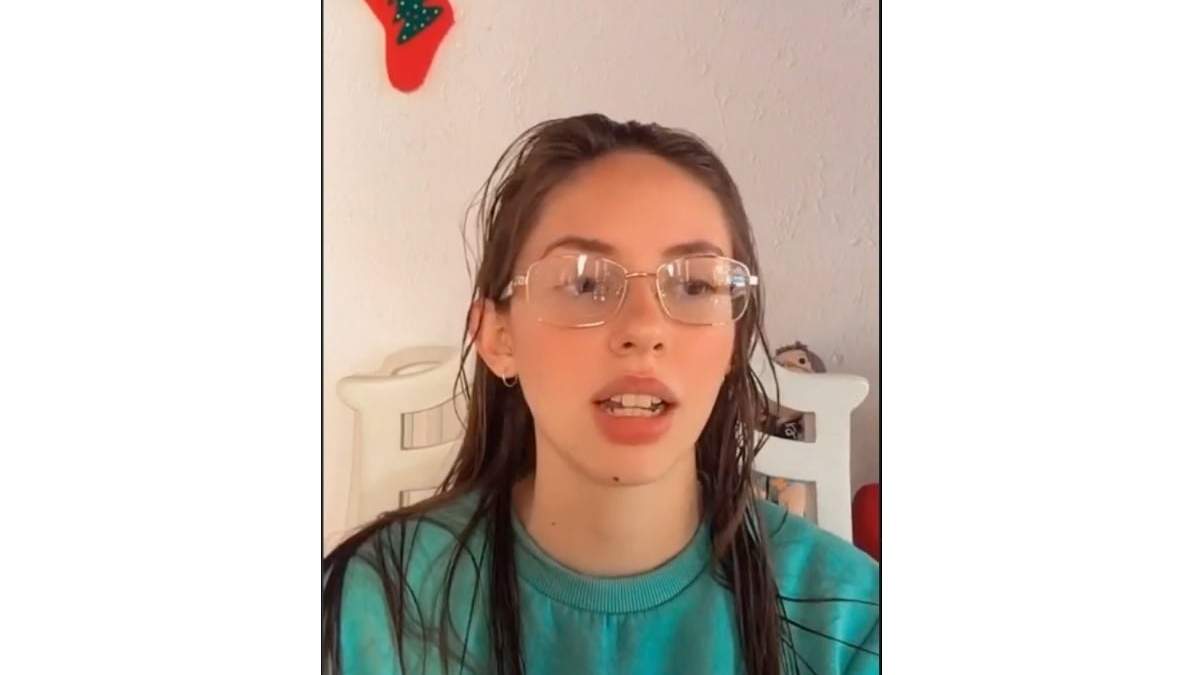 Alexa, hija de los actores Ginny Hoffman y Héctor Parra, acusado de abuso sexual