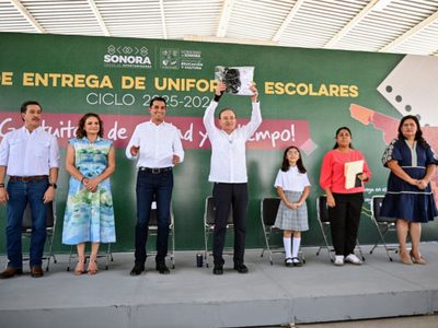 Arranca Gobernador Durazo distribución de uniformes escolares gratuitos Sonora